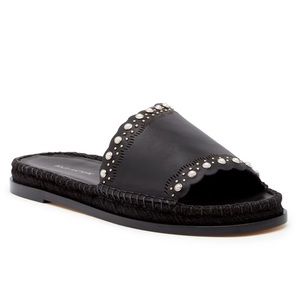 Pour La Victoire, Pia leather slide sandals